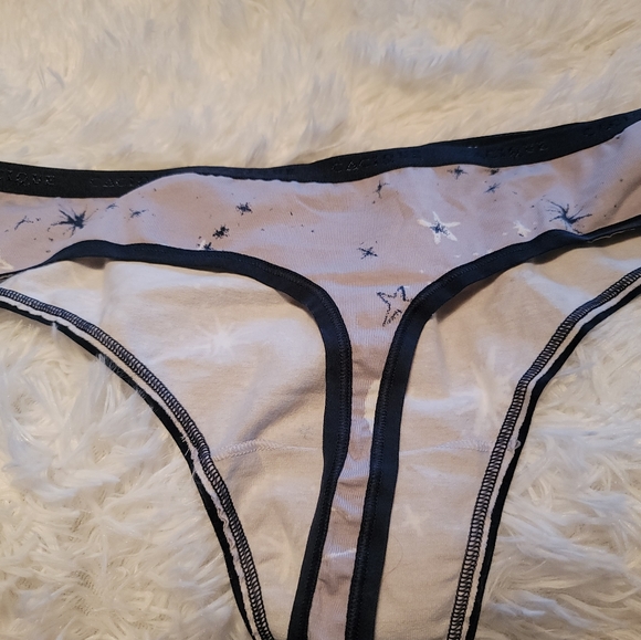 Cacique Cotton Thong ♡ - Picture 2 of 3